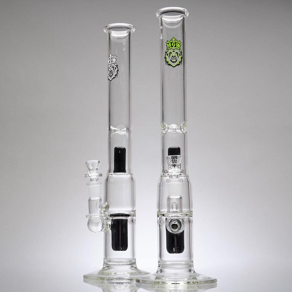 MGW - Mini Black Diffy Cap Stemless Bong - Aqua Lab Technologies