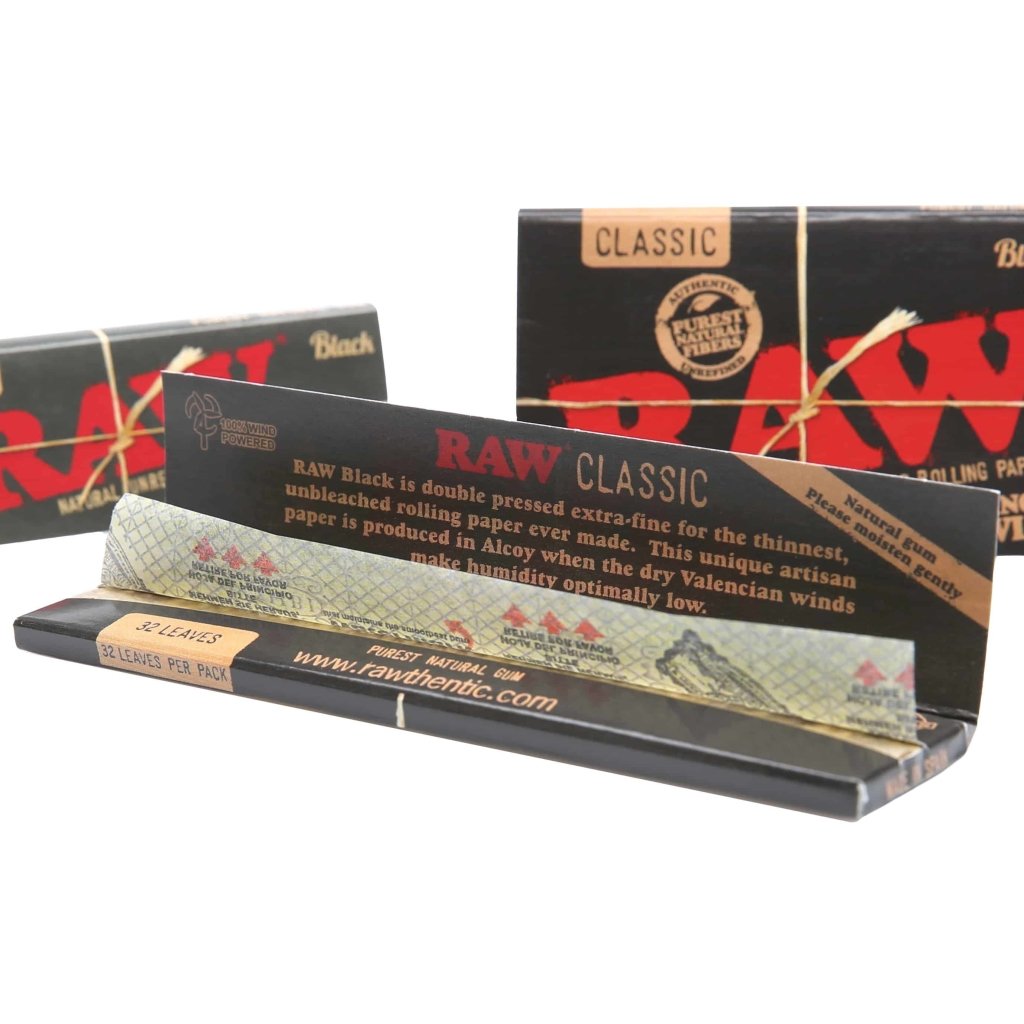 RAW - Black Classic Rolling Papers - Aqua Lab Technologies