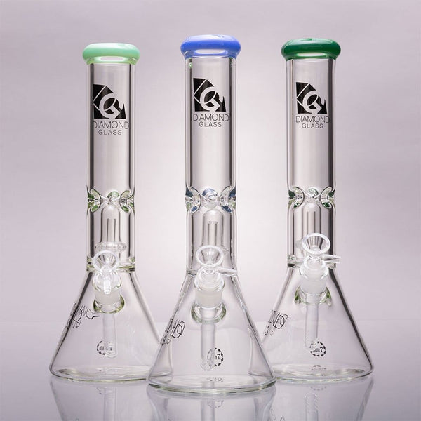 Diamond Glass 8 Showerhead Beaker Bong