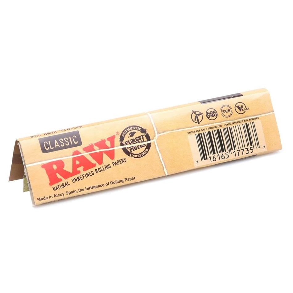 Classic Kingsize Slim Rolling Papers by RAW Aqua Lab Technologies